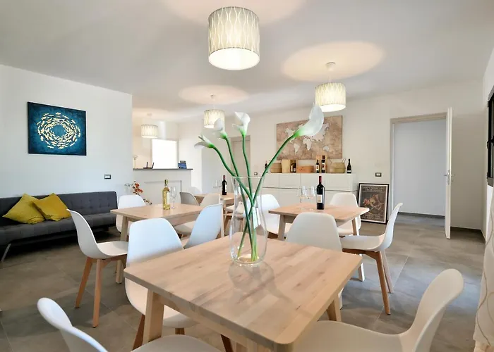 Prima Luna 招待所