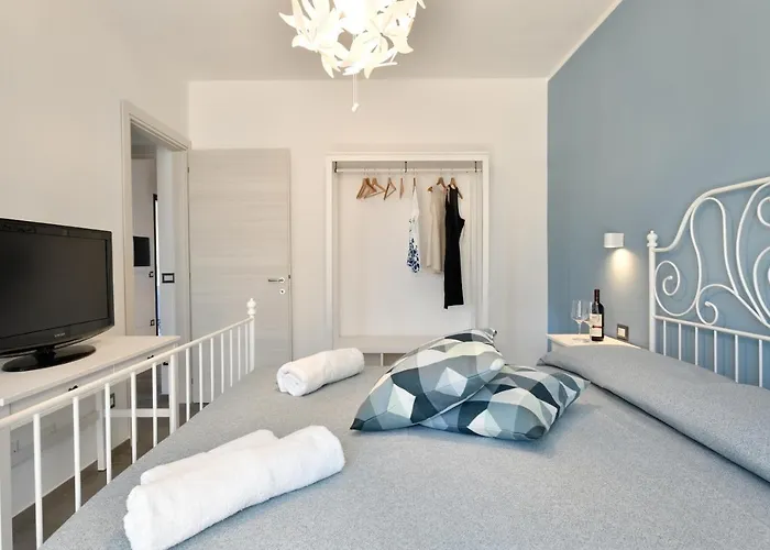 招待所 Prima Luna 巴里萨尔多